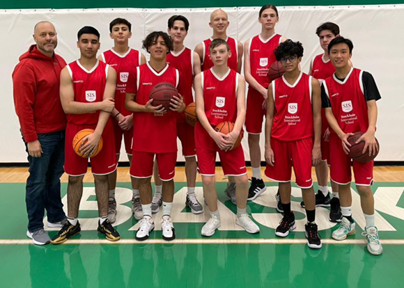 SIS senior basketball team